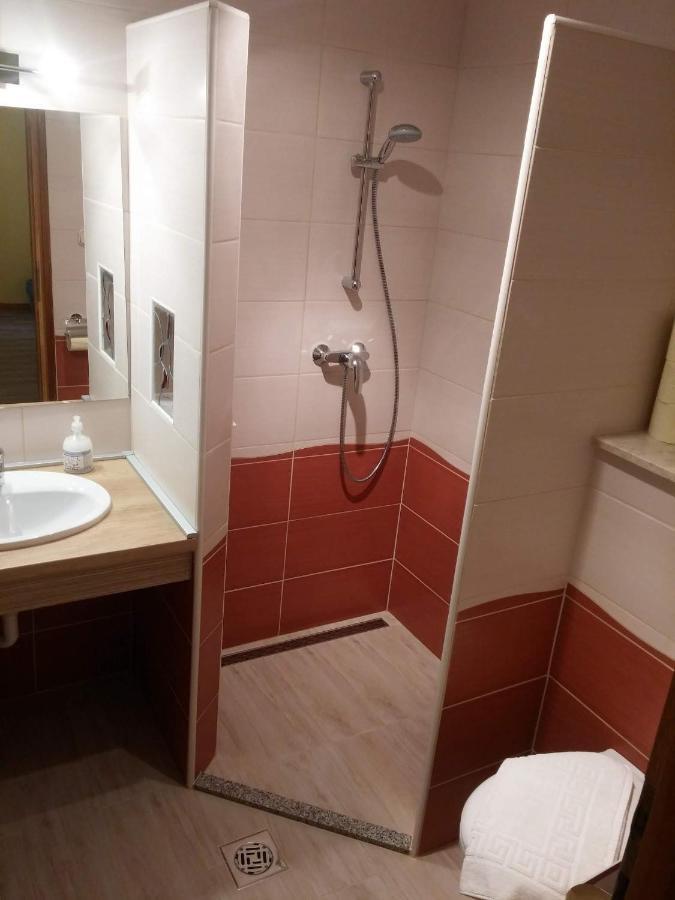 Ciklámen apartman Gyenesdiás Kültér fotó