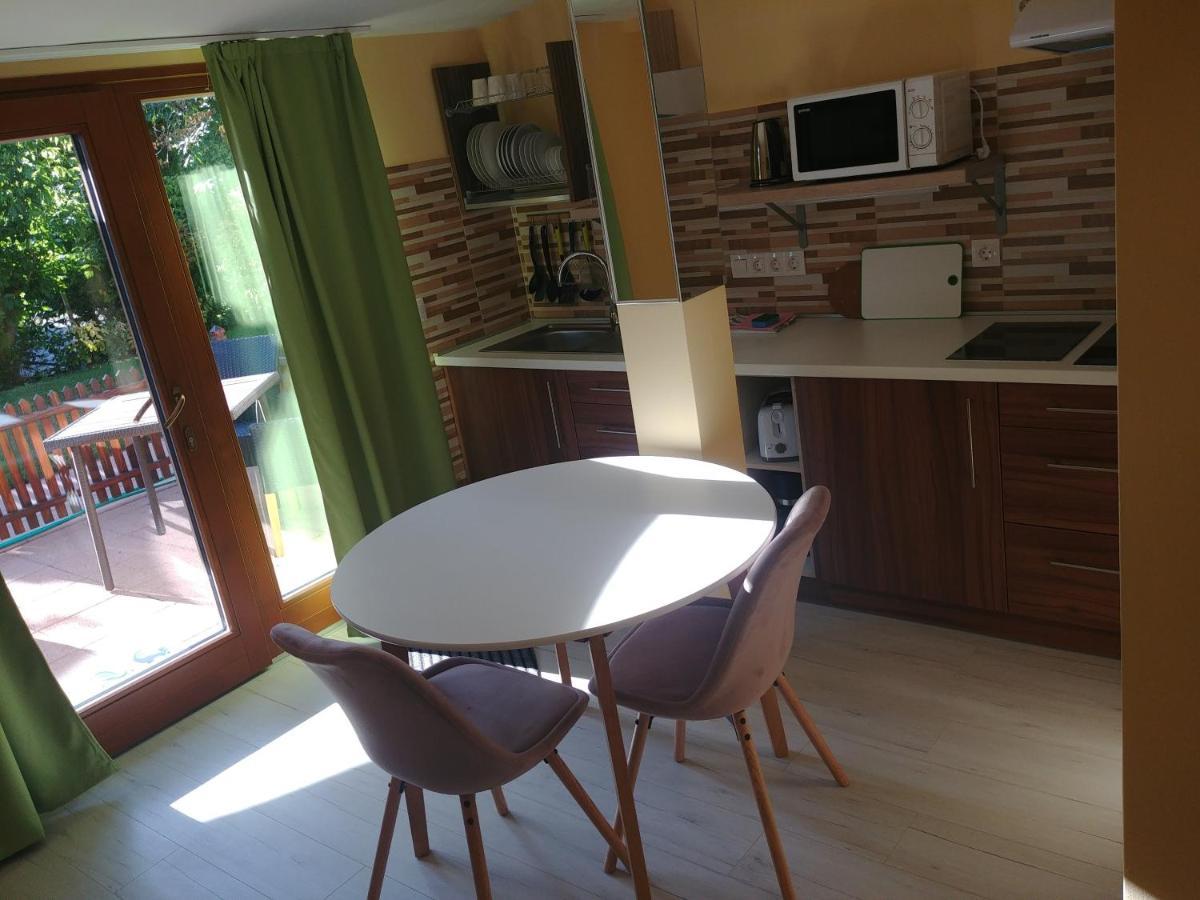 Ciklámen apartman Gyenesdiás Kültér fotó